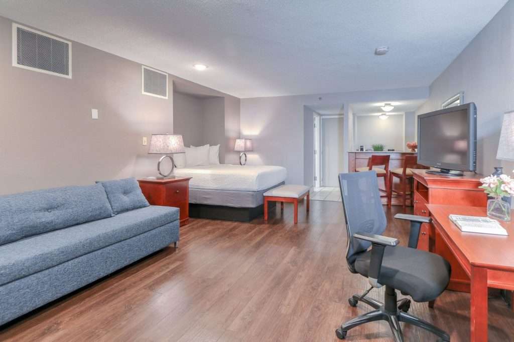 Affordable Pigeon Forge Hotels Two Bedroom Family Suite at The Ramsey