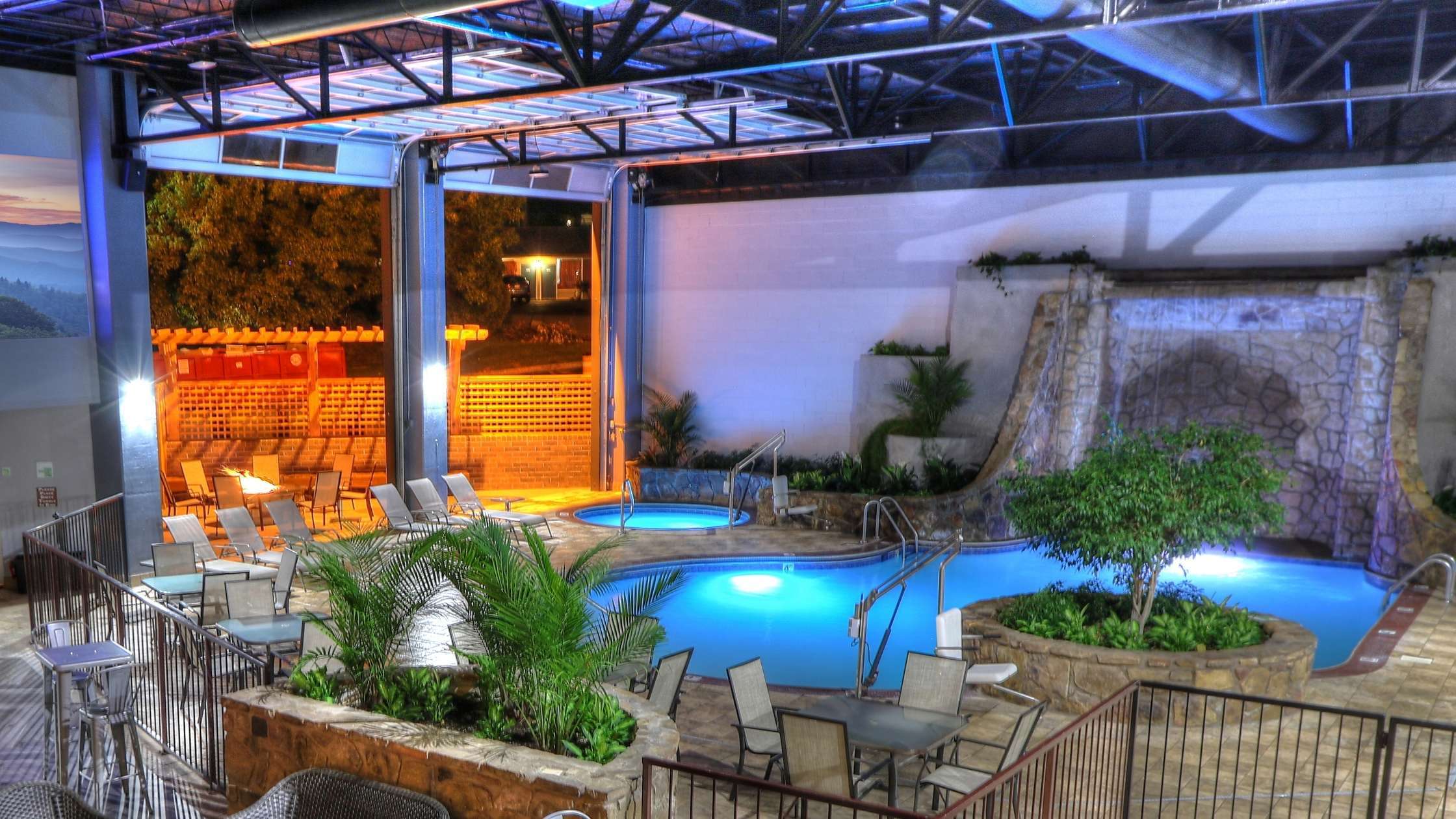 Top 10 Hotel in Pigeon Forge The Ramsey Hotel