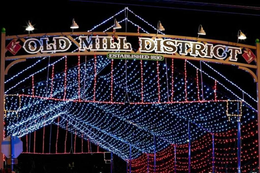 Pigeon Forge Winterfest is a family favorite time of year to visit the Smokies. The magic of Christmas is everywhere and The Ramsey Hotel offers the best downtown lodging to stay and save while visiting and enjoying a Smoky Mountain Christmas.